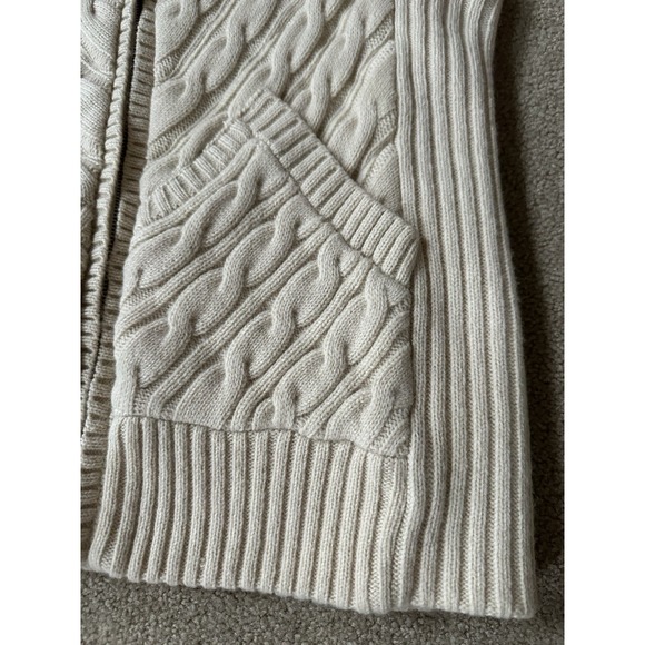 Womens Eddie Bauer Ivory Insulated Wool Blend CableKnit Sweater Vest Full Zip  M - Picture 2 of 13